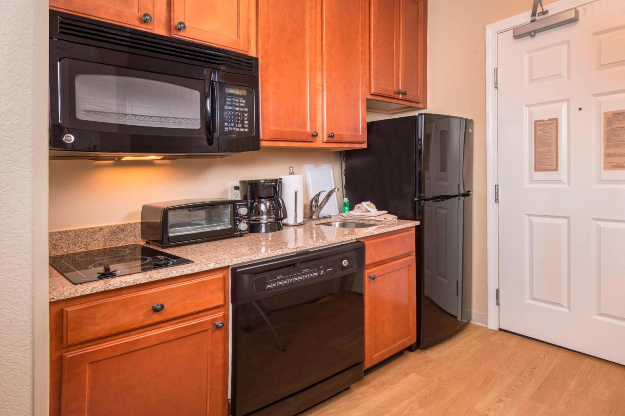 Towneplace Suites By Marriott Clinton At Joint Base Andrews Exteriér fotografie