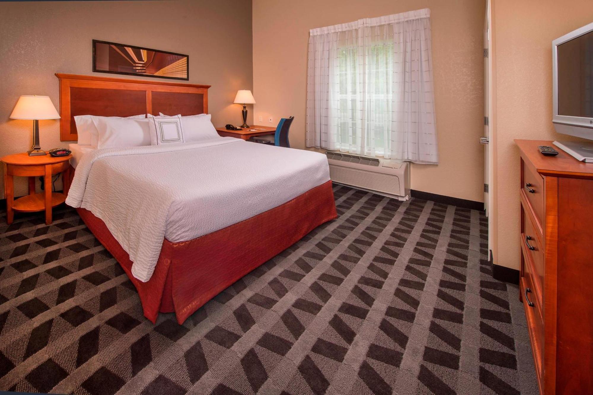 Towneplace Suites By Marriott Clinton At Joint Base Andrews Exteriér fotografie