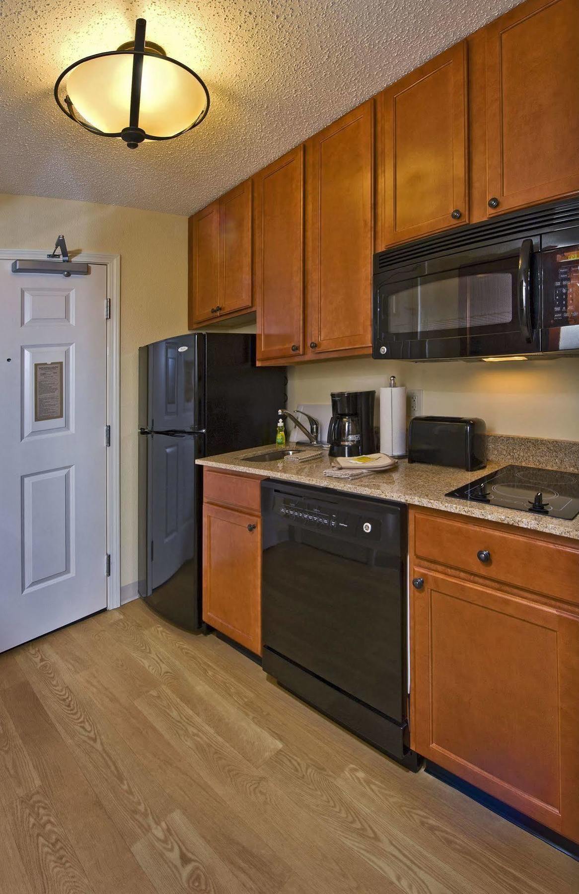 Towneplace Suites By Marriott Clinton At Joint Base Andrews Exteriér fotografie