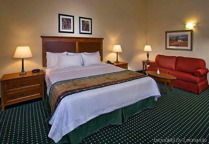 Towneplace Suites By Marriott Clinton At Joint Base Andrews Exteriér fotografie